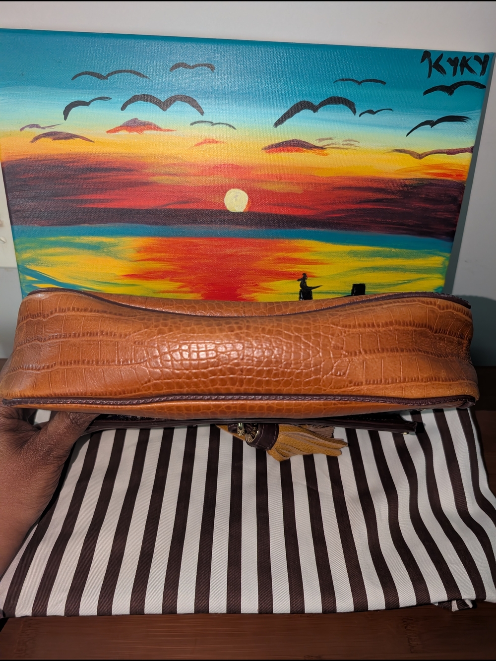 Henri Bendel Brown and Tan Patterned Women’s Shoulder Bag - Picture 3 of 8